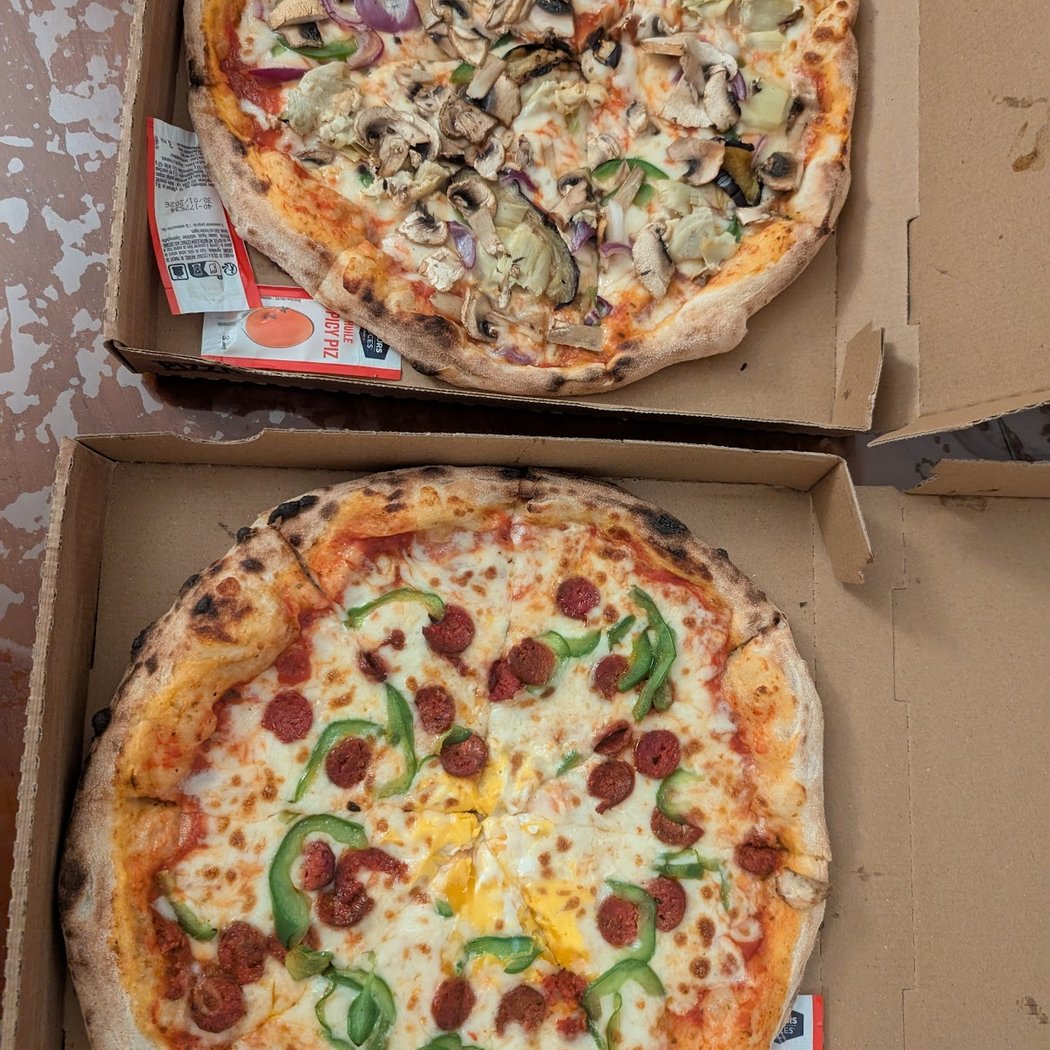 Favolo Pizza | Tacos | Burger | Pâte | Livraison | Sur Place | à Emporter 2